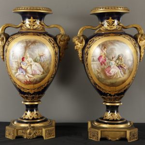 PAREJA JARRONES SEVRES - PRIMER IMPERIO